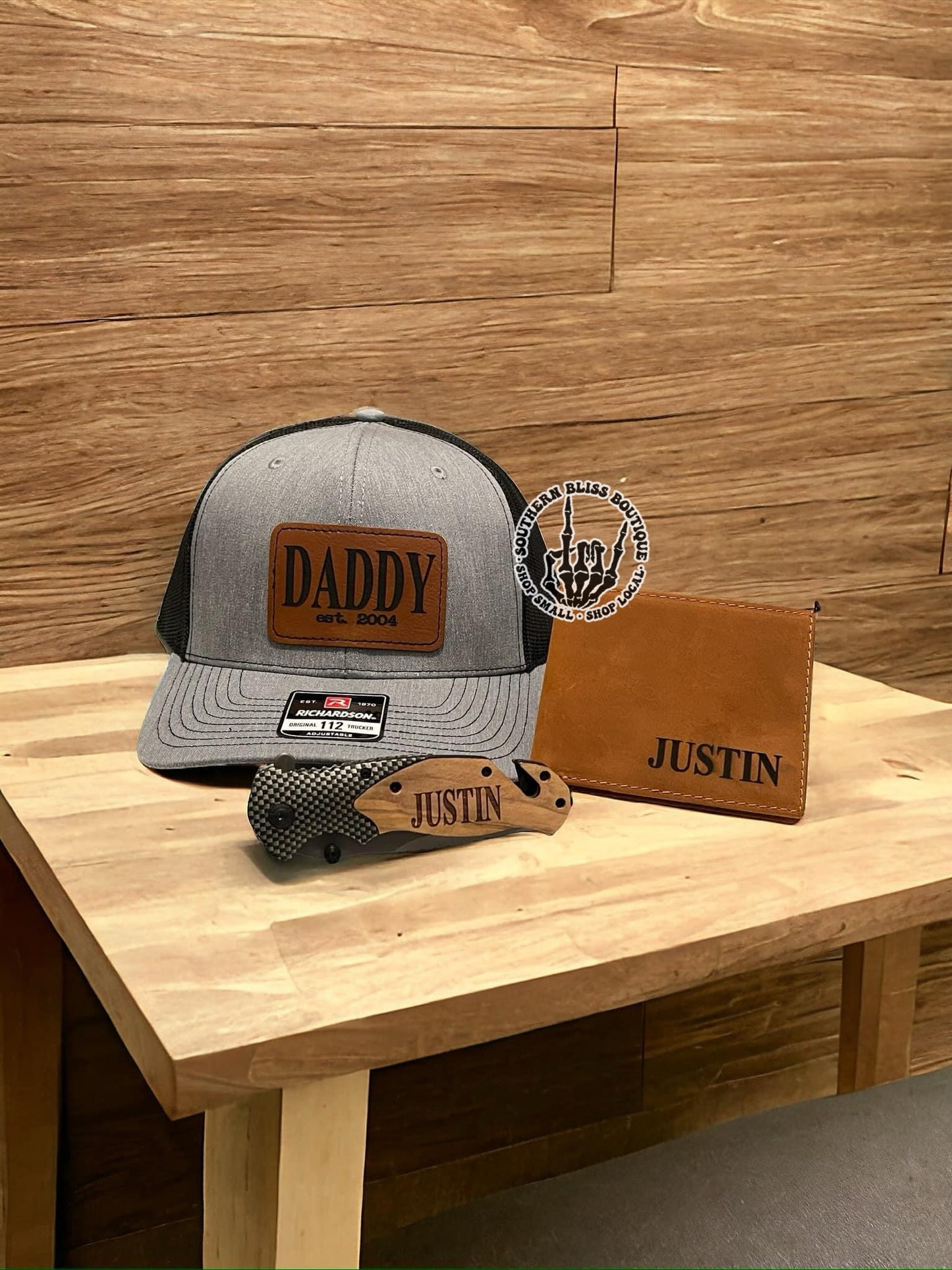 Men’s Gift Set Hat, Knife, & Wallet Combo Preorder